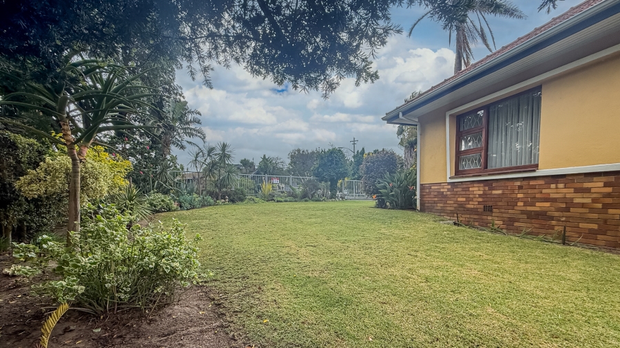 4 Bedroom Property for Sale in De La Haye Western Cape